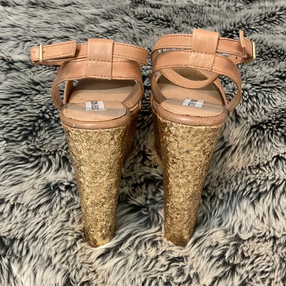 Steve Madden Shazzam Gold Glitter & nude platform - Picture 6 of 9